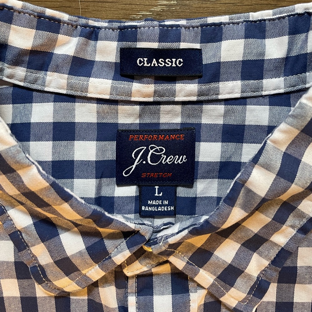 J. Crew Performance Stretch Button Down Size Large - image 2
